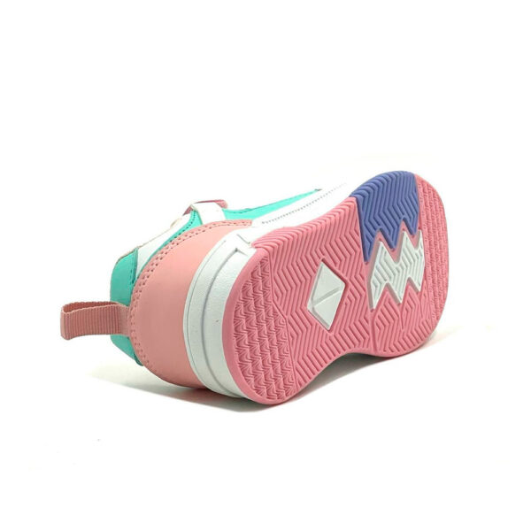 Zapatilla urbana de niña verazzi