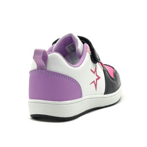 Zapatilla urbana para niña