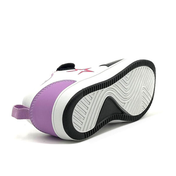 Zapatilla urbana para niña