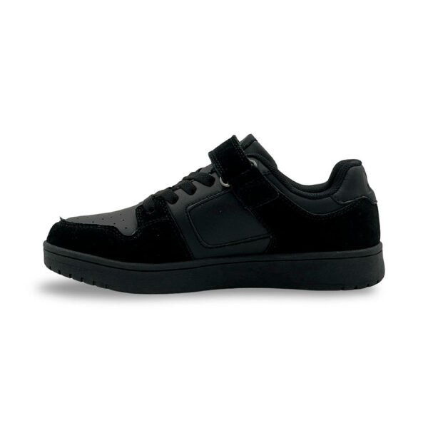 Zapatilla escolar niño negro