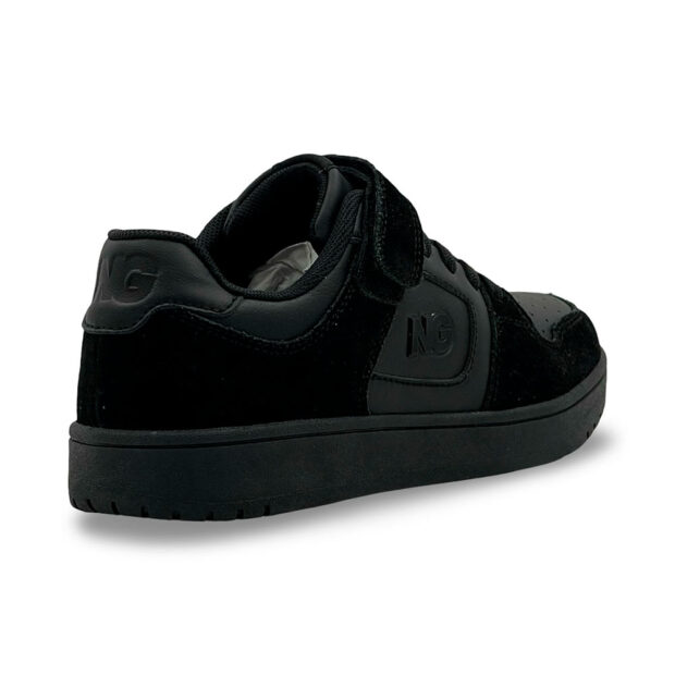 Zapatilla escolar niño negro